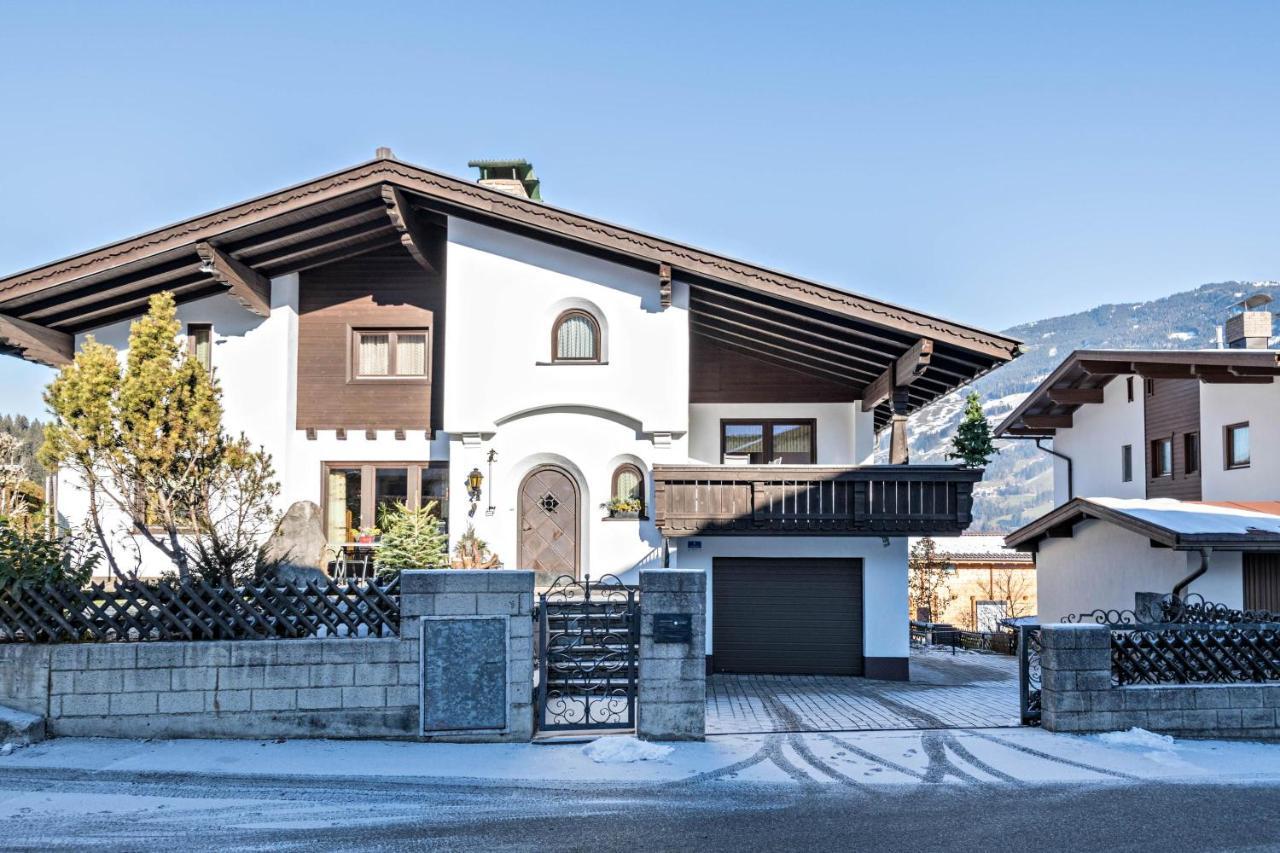 Wieseneck II - Apartment In Fuegen Exterior photo